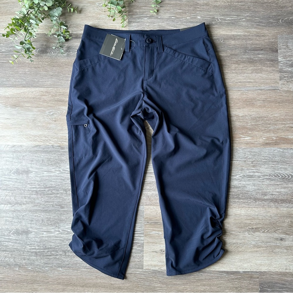 Eddie Bauer Women’s Navy Adventurer Cargo Capri Pants